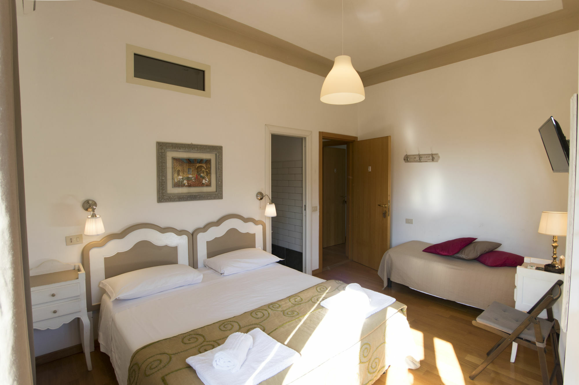 Le Suites Di Tevere Home Рим Екстериор снимка